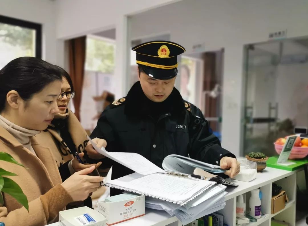 爱游戏体育app -关于新疆广汇迎意大利杯关键赛；转会期调整名单；气氛紧张；医务组通报恢复的信息