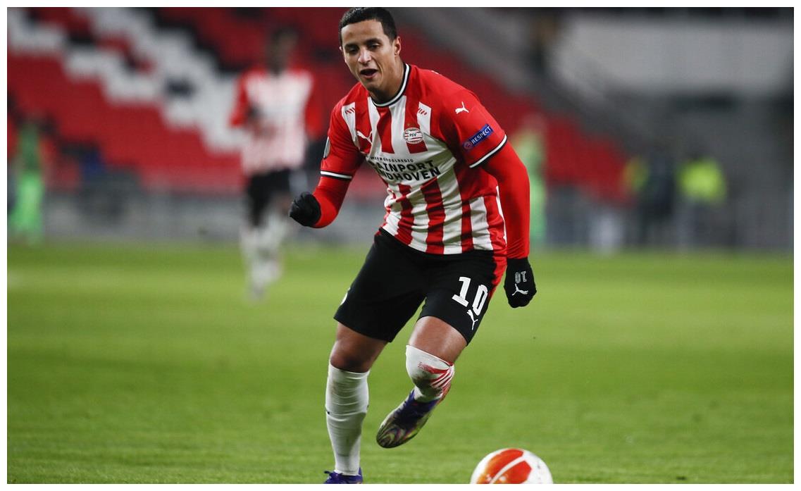 爱游戏中国官网 -清晨北京国安备战荷甲,内部沟通细节曝光,质疑声仍在,控场能力受关注的简单介绍